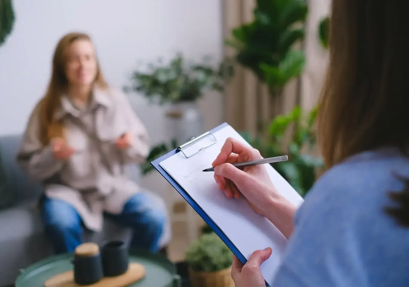 Uzależnienia behawioralne Włocławek: wywiad z pacjentką i notatki specjalisty